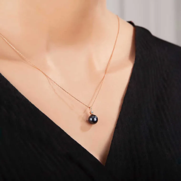 925 Sterling Silver Rose Gold Round Pearl Women’s Necklace alternate view