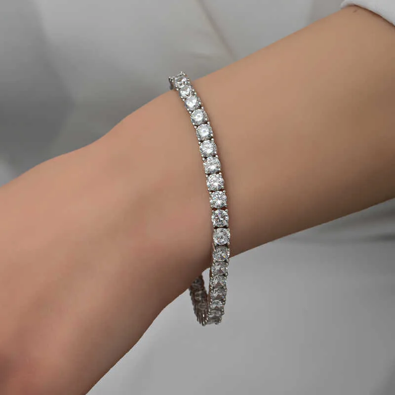 925 Sterling Silver Vertical Zircon Bar Necklace for Women