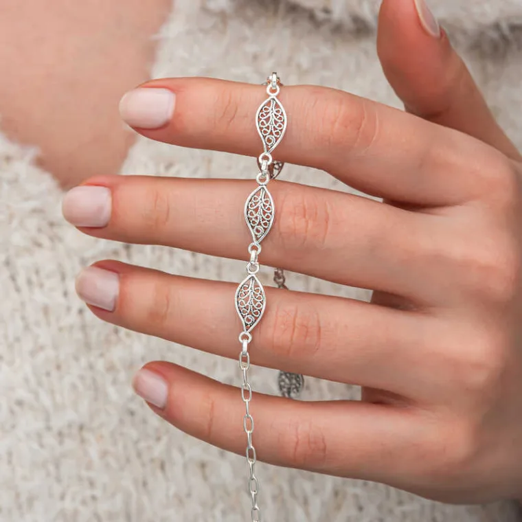 925 Sterling Silver Filigree Leaf Pattern Bracelet for Women