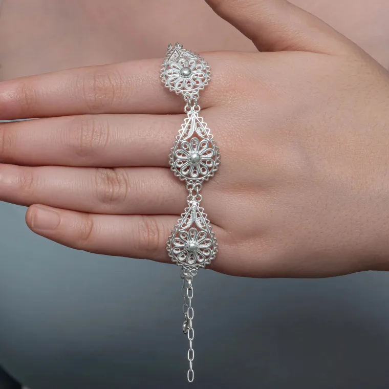 925 Sterling Silver Teardrop Daisy Filigree Bracelet for Women